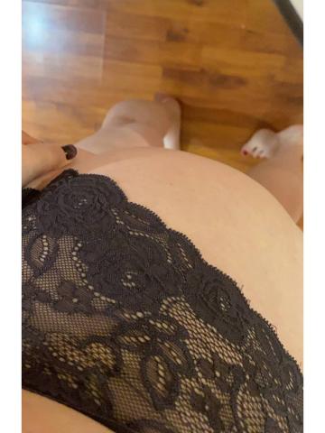 Грета Аппетитная Брюнетка фото 2